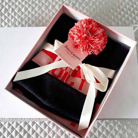 NWT Juicy Couture black knit hat & scarf boxed set - Picture 2 of 4